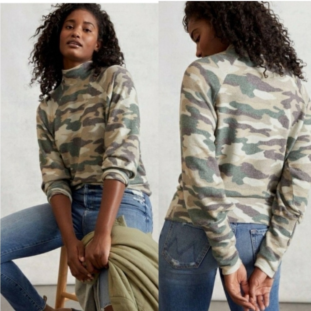 Maeve Anthropologie Laney Camo Brushed Knit
Mock Neck Sweater, Size small